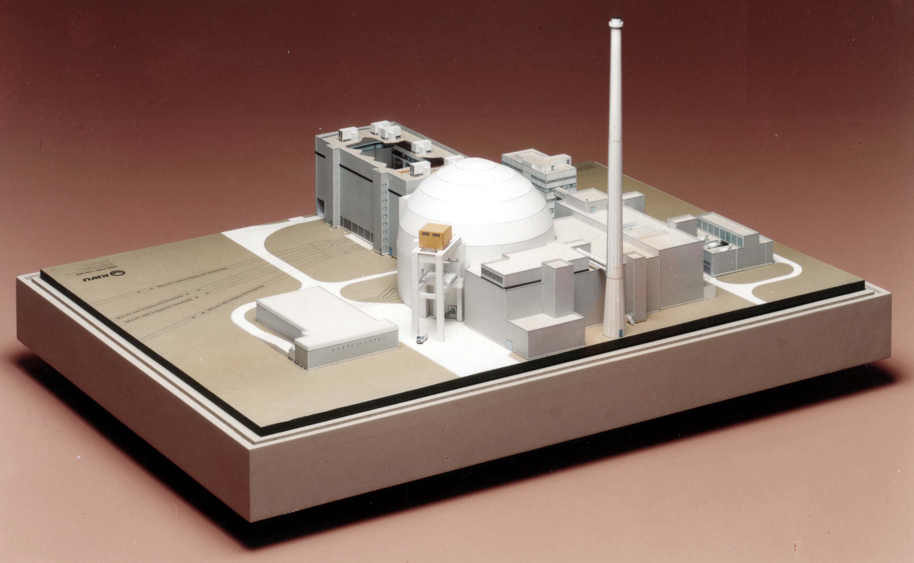KKW ISAR 2 - Ende der friedlichen Nutzung der Kernenergie in der BRD  1983-pix-dwr-07